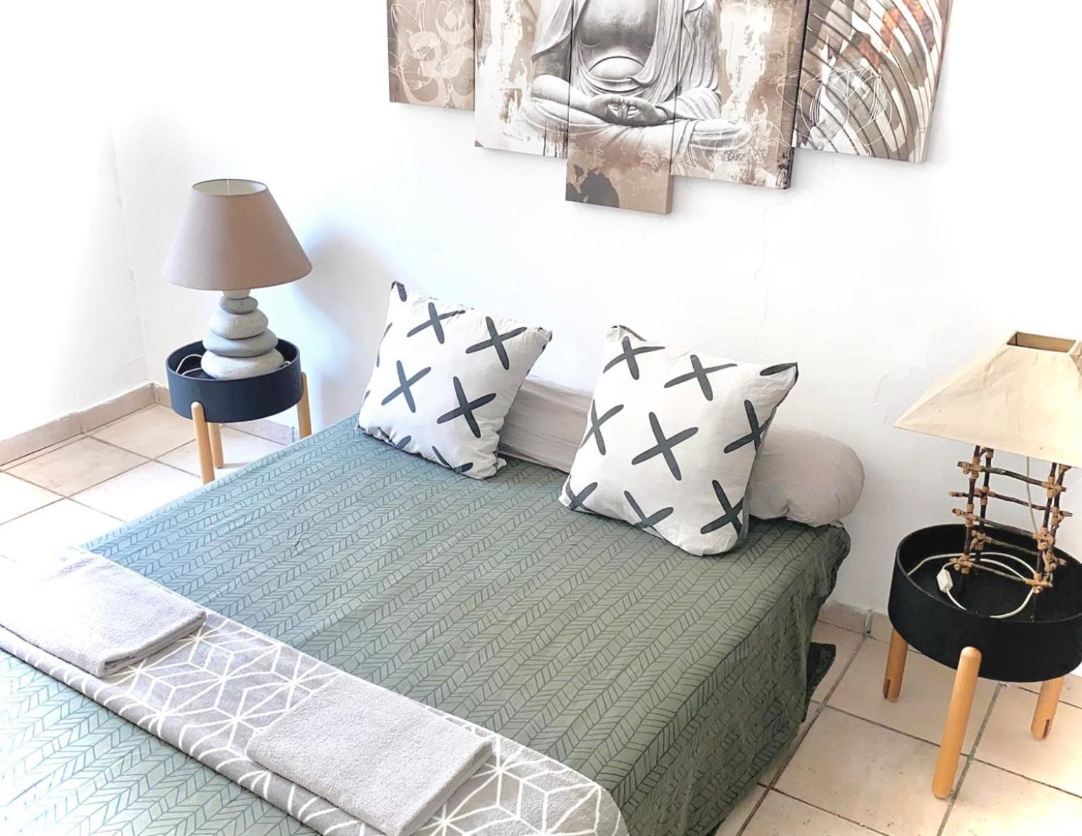 Appartement Calme Au Coeur De La Bastide St-Louis Carcassonne Extérieur photo